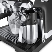 DeLonghi La Specialista Maestro Manual Coffee Machine EC9665BM hero image