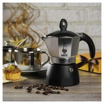 Bialetti Dama Gala Espresso Maker 3 Cup CM533 hero image