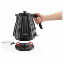 DeLonghi Ballerina Breakfast Pack Four Slice Furnace Black KBD2001BKPK hero image