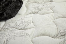 Sealy Posturepedic Summer Flex Medium Double Mattress - 735584 hero image