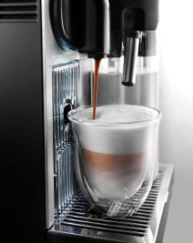 Delonghi Nespresso Lattissima Pro Coffee Machine EN750MB hero image