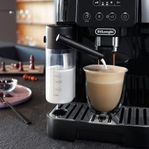 DeLonghi Magnifica Start with Milk Fully Automatic Coffee Machine ECAM22063B hero image