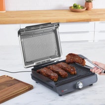 Ninja Sizzle Indoor Grill and Flat Plate GR101 hero image