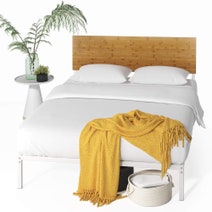 Zinus Figari Double Metal and Bamboo Bed Frame With Adjustable Headboard White AU-FBOBH2-39D hero image