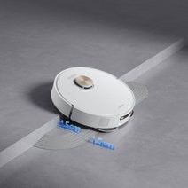 Dreame L50 Ultra Robot Vacuum Cleaner with Mop DRE-L50U hero image