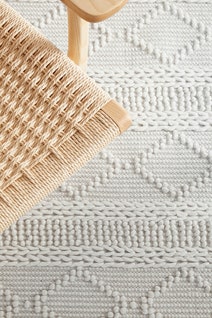 Rug Culture Maison Medium White & Natural Rug 225X155CM - MSN-ZOE-225X155 hero image
