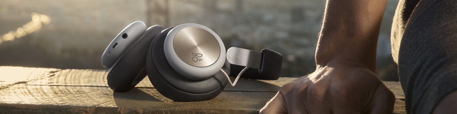 Bang & Olufsen